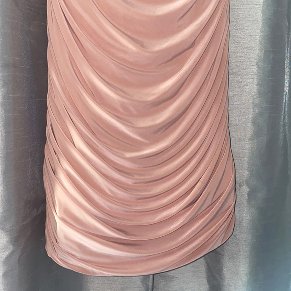 Soft Oink Stretchy Dress - Picture 3 of 6